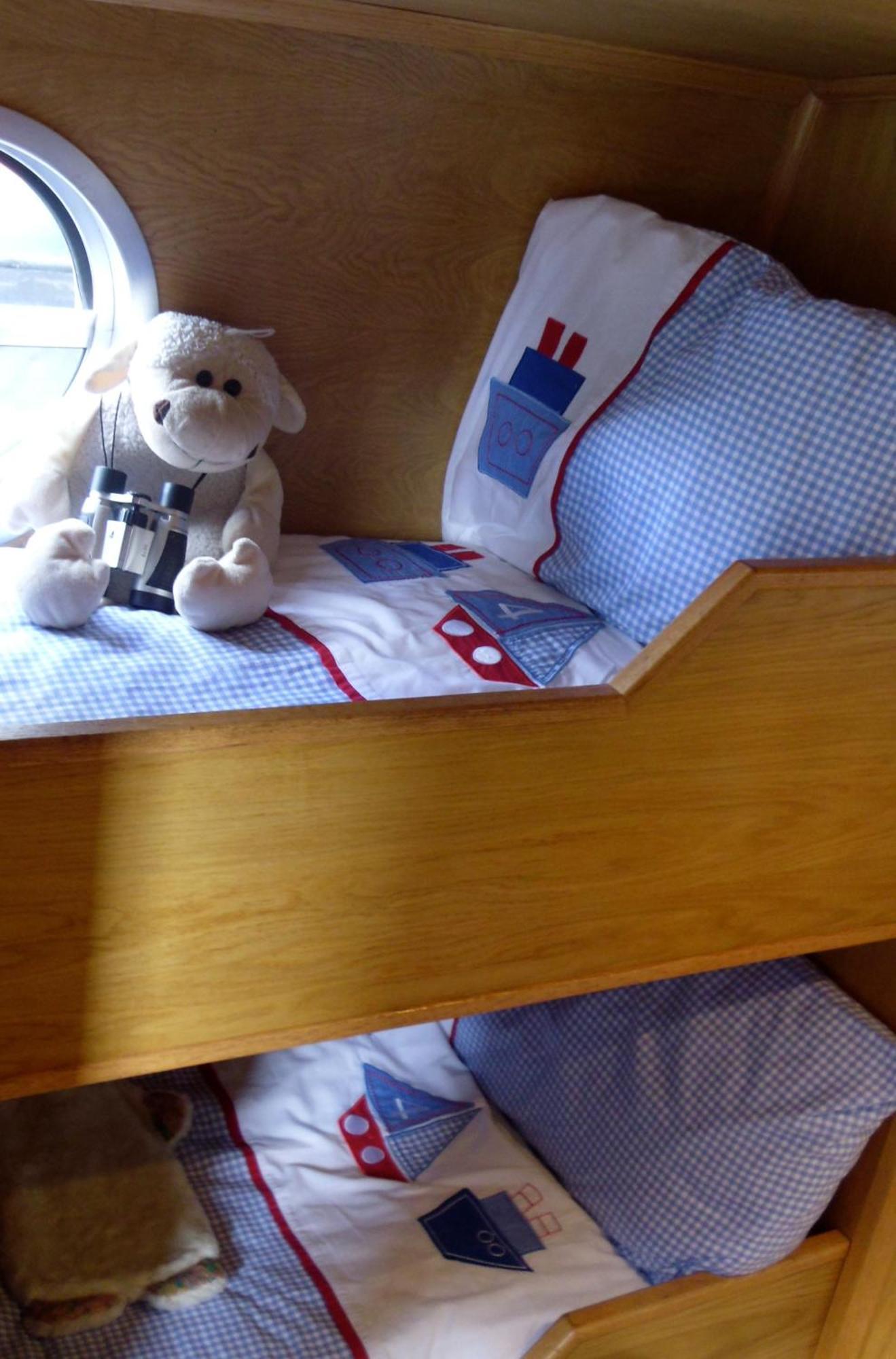 Edinburgh - Houseboats Hotel Ngoại thất bức ảnh