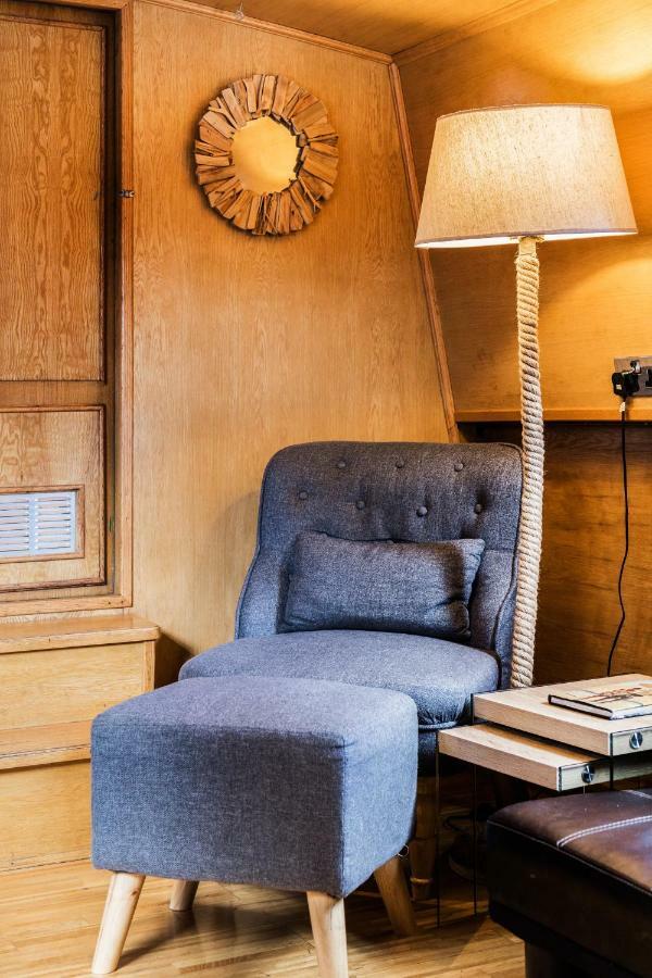 Edinburgh - Houseboats Hotel Ngoại thất bức ảnh
